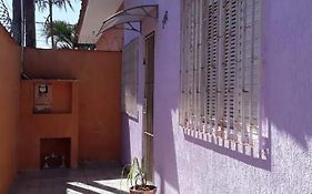 Casa para relaxar perto do mar, a 300 metros da Praia
